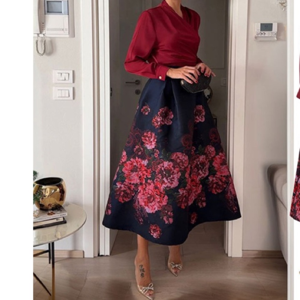 Chicwish Navy Bewitching Peony Jacquard Floral Flare A-line Midi Skirt L - Picture 6 of 7